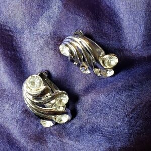 TRIFARI Clip On Earrings Silvertone and Rhinestone